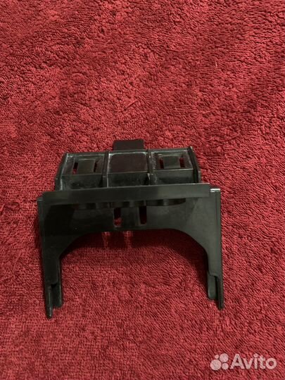 Держатель планка для пылесосов