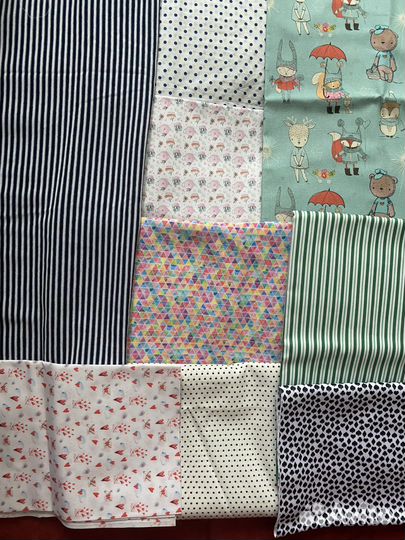 Продаются маленькие отрезы тканей