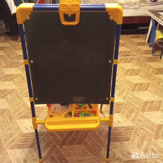 Мольберт детский двухсторонний