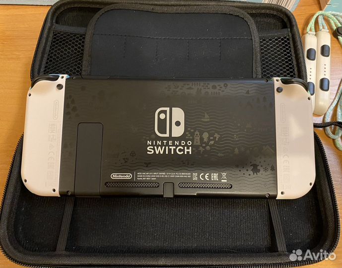 Nintendo switch animal crossing edition
