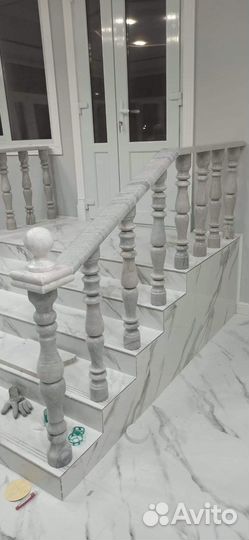 Мраморные балясины