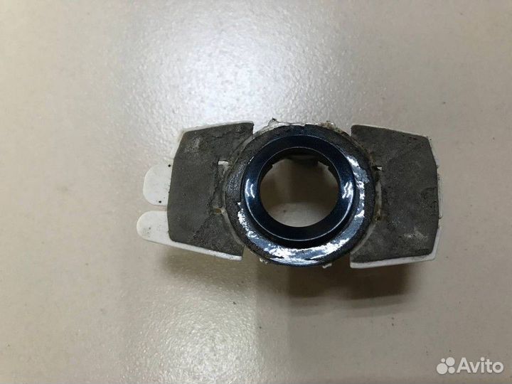 Кронштейн датчика парковки с накладкой