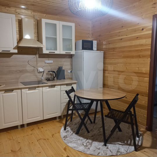 Дом 36 м² на участке 3 сот.