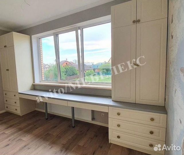 Мебель в детскую комнату