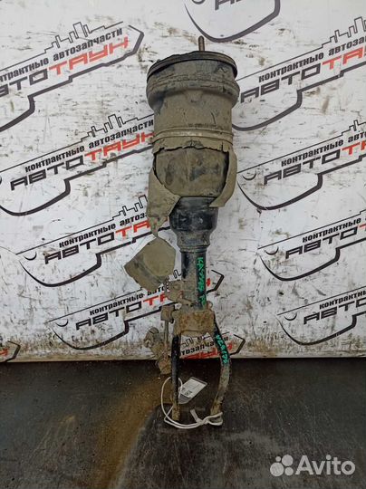 Стойка ходовки toyota crown majesta UZS173 передня