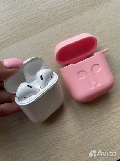 Беспроводные наушники apple airpods 2