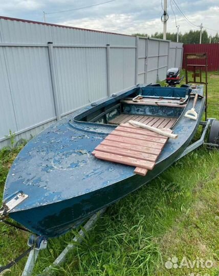 Моторная лодка