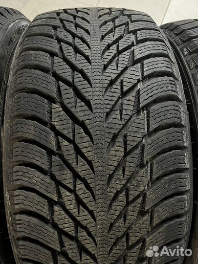 Nokian Tyres Hakkapeliitta R3 245/45 R19