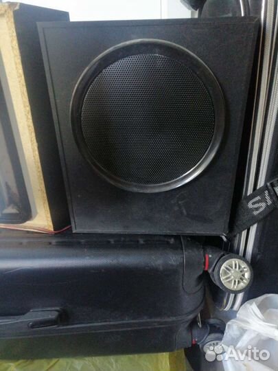 Колонки в авто