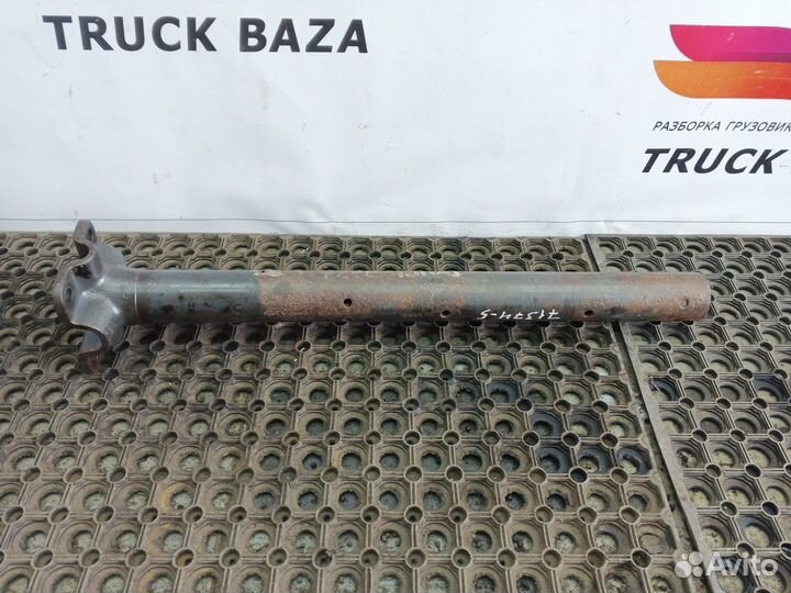 Кронштейн заднего крыла