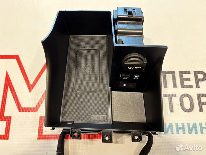 Беспроводная зарядка Hyundai Elantra Vi AD 2020