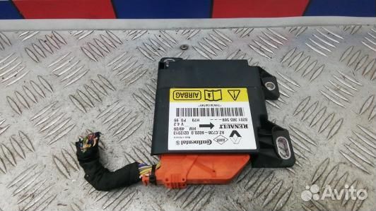 Блок управления airbag dacia duster 1 (9KR02OQ01)