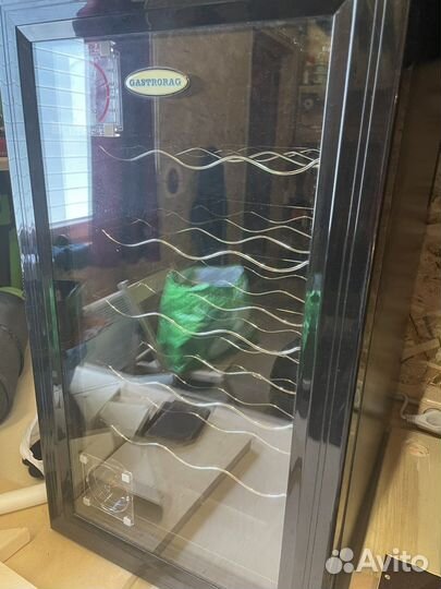 Винный шкаф