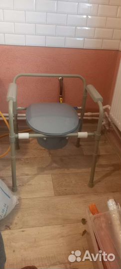 Кресло туалет для пожилых