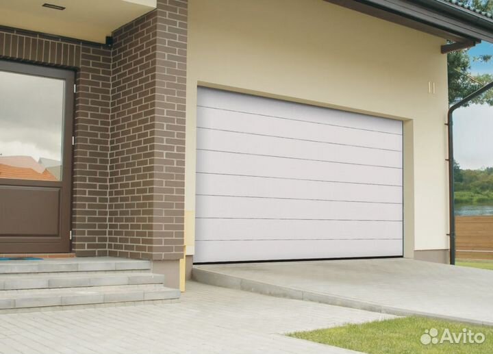 Секционные ворота