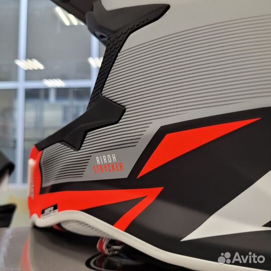 Шлем Airoh Strycker, серо-оранжевый