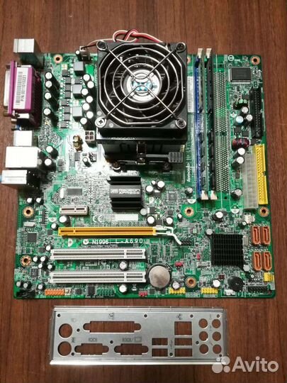 Материнская плата