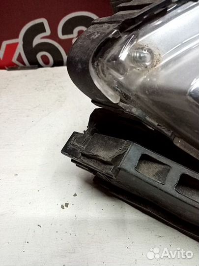 Фара противотуманная передняя левая Hyundai