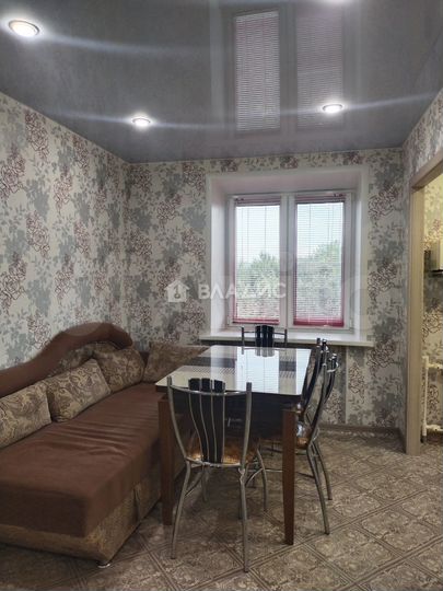 3-к. квартира, 63 м², 5/5 эт.