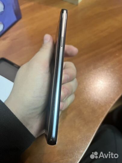 Samsung galaxy s9 4/64
