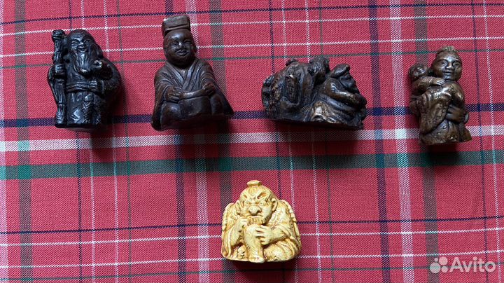 Фигурки нэцке