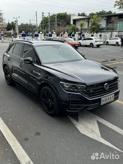 Volkswagen Touareg 3.0 AT, 2022, 24 000 км