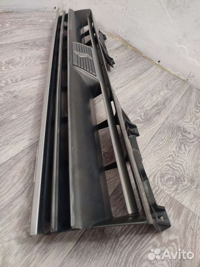 Решетка радиатора Nissan skyline 31куз