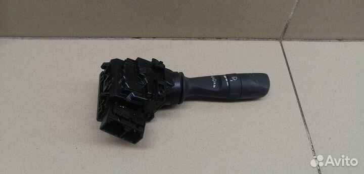 Переключатель стеклоочистителей Hi Lux 2015