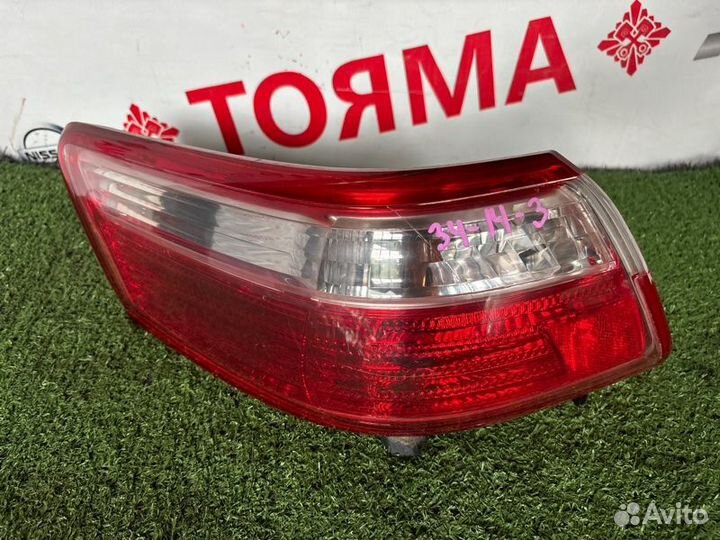 Фонарь левый Toyota Camry ACV40