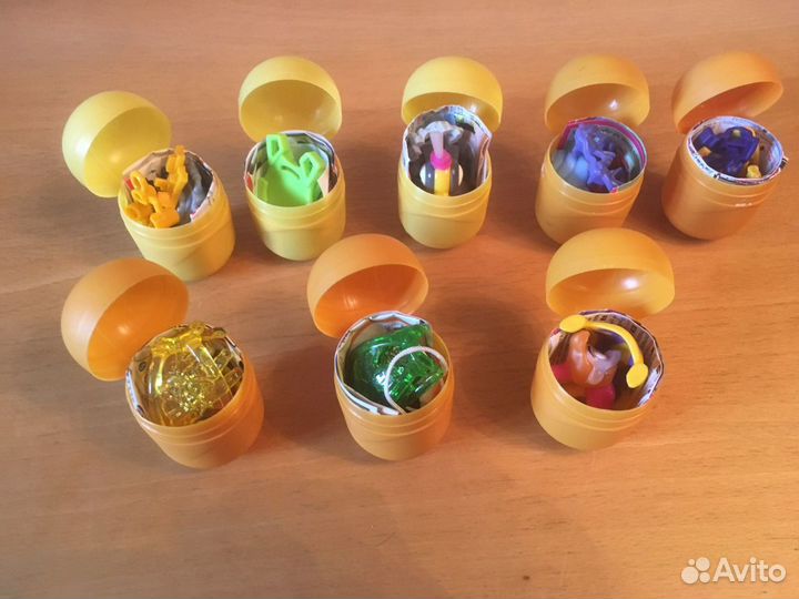 Игрушки из киндера и чупа чупс