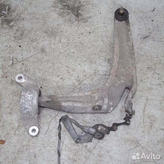 Рычаг передний левый нижний honda Civic 5D 2006-2