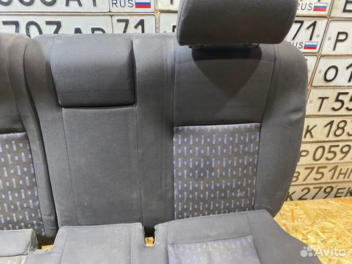 Задний диван Ford Mondeo 3 2002