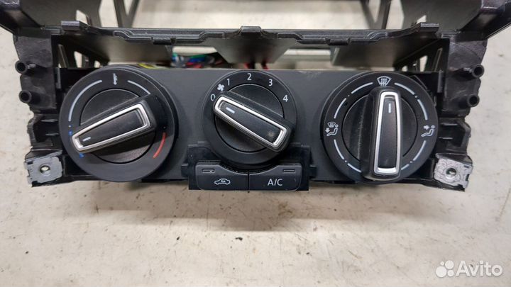 Переключатель отопителя Volkswagen Polo 2014, 2015