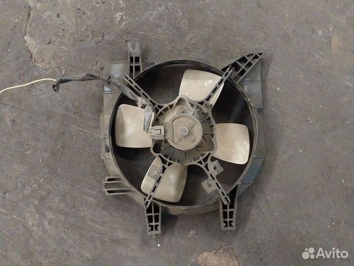 Вентилятор радиатора Mazda Demio 1996-2002