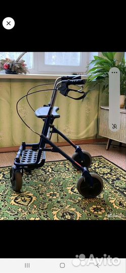 Ходунки для взрослых с колесами