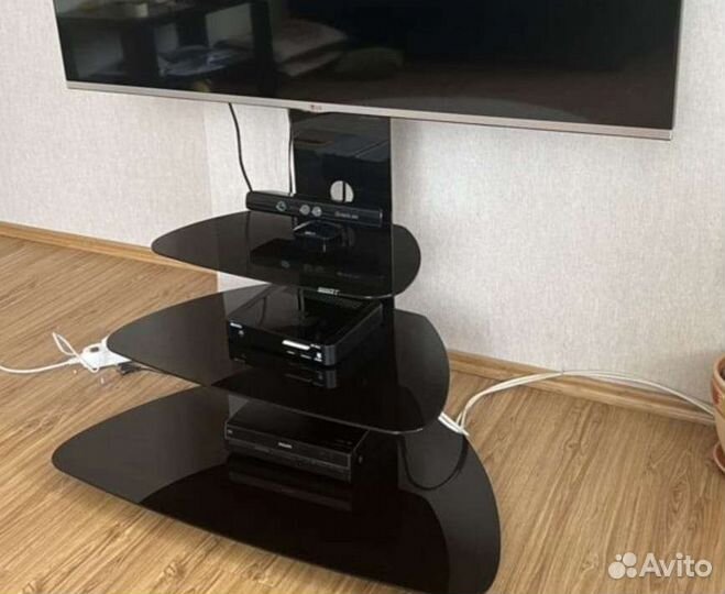 Подставка под телевизор
