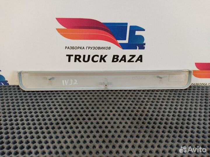 Заглушка панели приборов Iveco Stralis