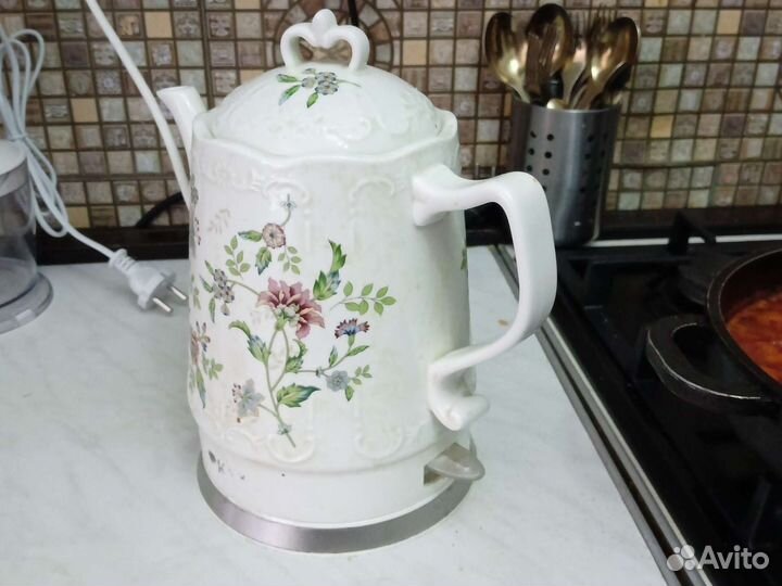 Чайник электрический Kelly