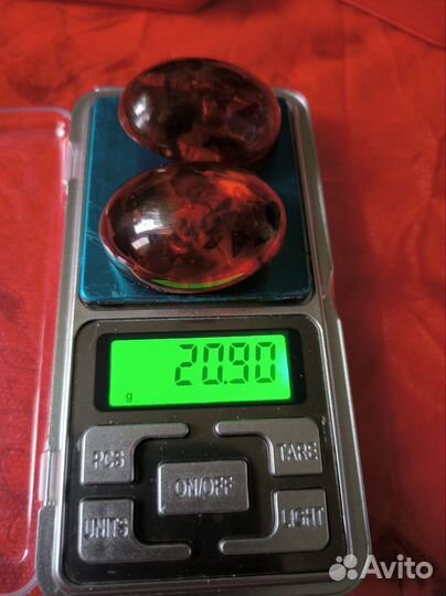 Серьги,кулон клипсы.Изделия СССР из янтаря