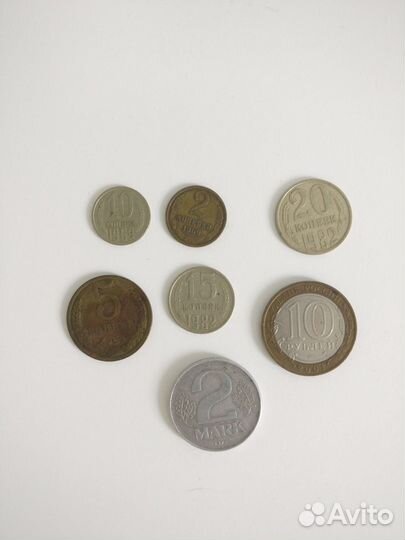 Монеты, купюры