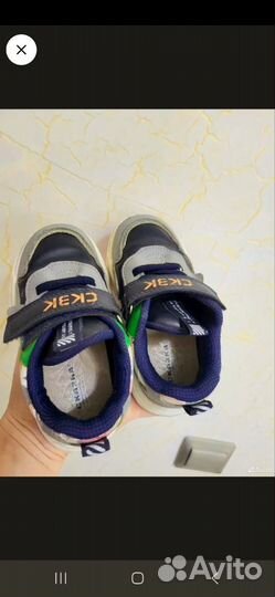 Кроссовки детские