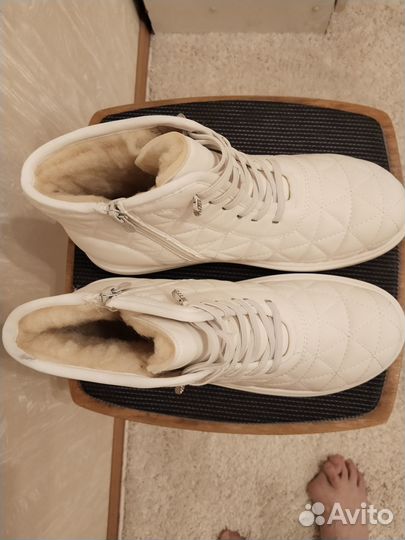 Утеплённые полусапожки