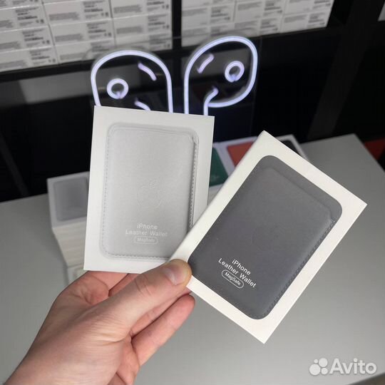 Магнитный кошёлек MagSafe Leather Wallet