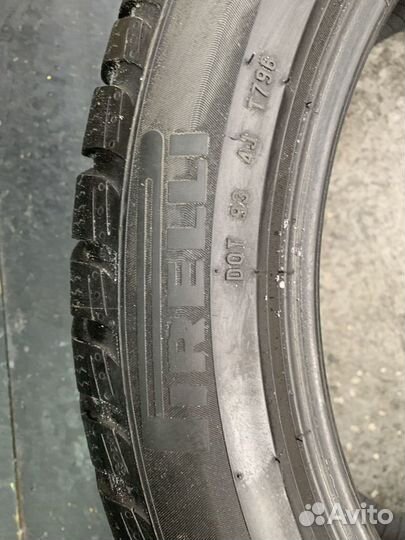 Pirelli Winter Sottozero 3 245/55 R18 100V