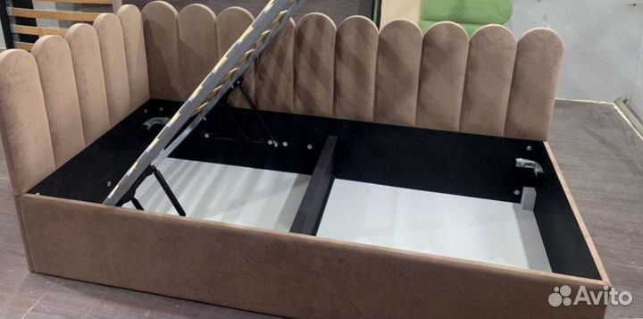 Детская кровать 90х180