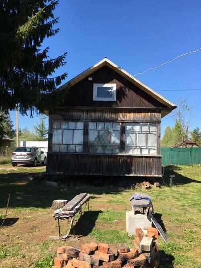 Дача 40 м² на участке 6 сот.