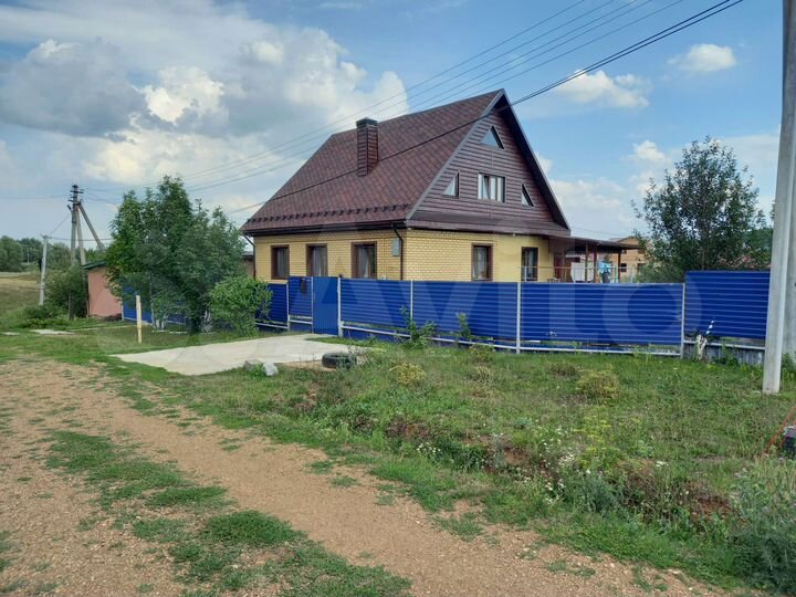 Дом 230 м² на участке 28 сот.