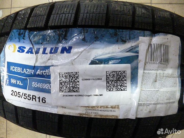 Sailun Ice Blazer Arctic 215/60 R16 99H