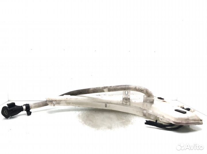 Бачок омывателя Bmw 1 E87/E81/E82/E88 2.0I 2010