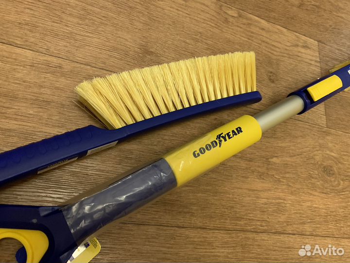Щетка для снега Goodyear WB-10 (оригинал)